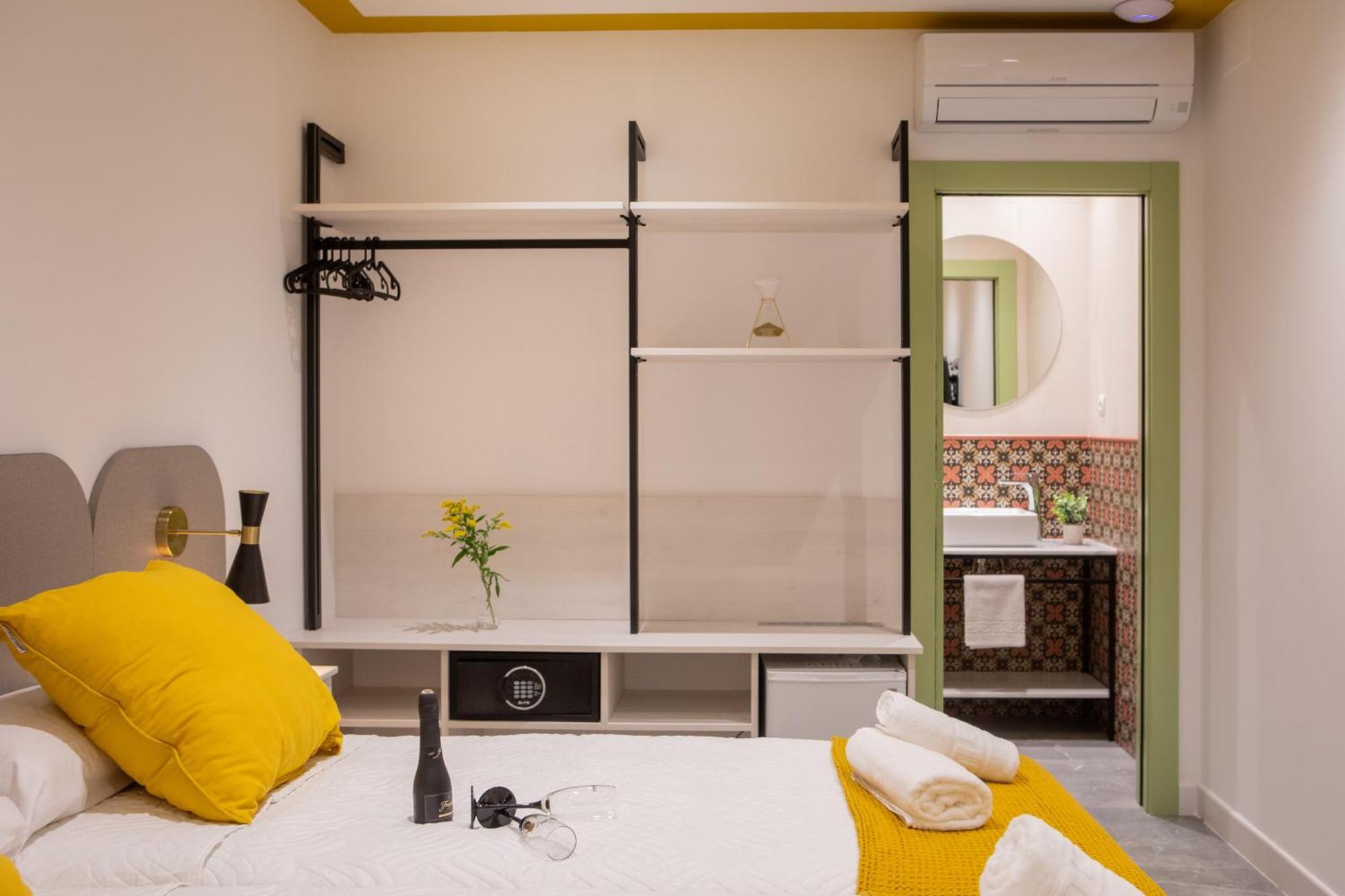 Boutique Rooms Playa Burriana Nerja Zewnętrze zdjęcie