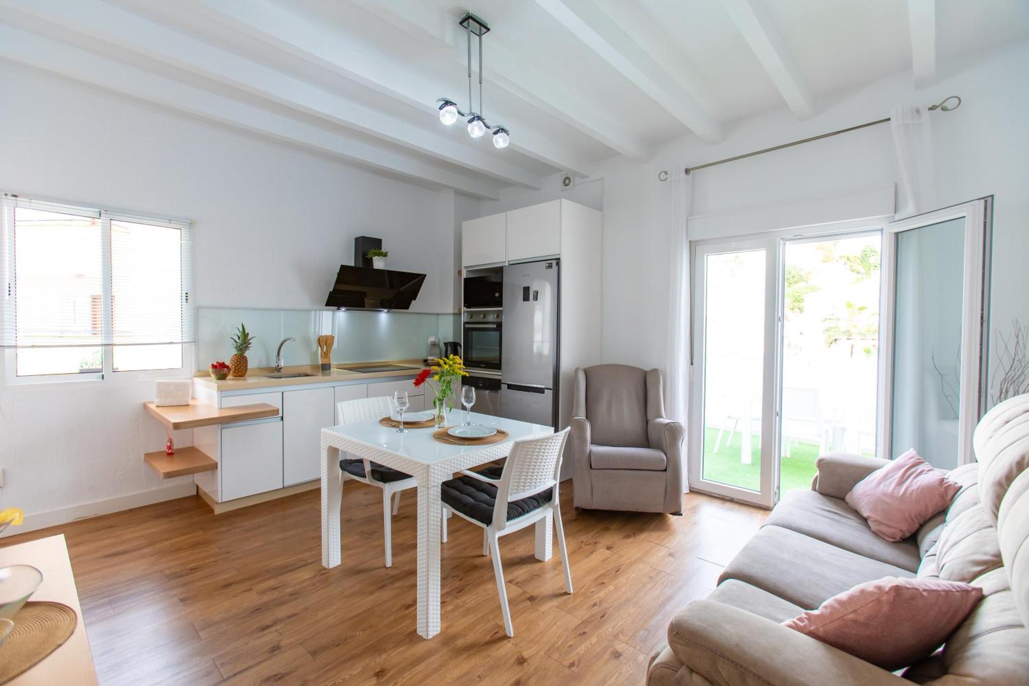 Boutique Rooms Playa Burriana Nerja Zewnętrze zdjęcie