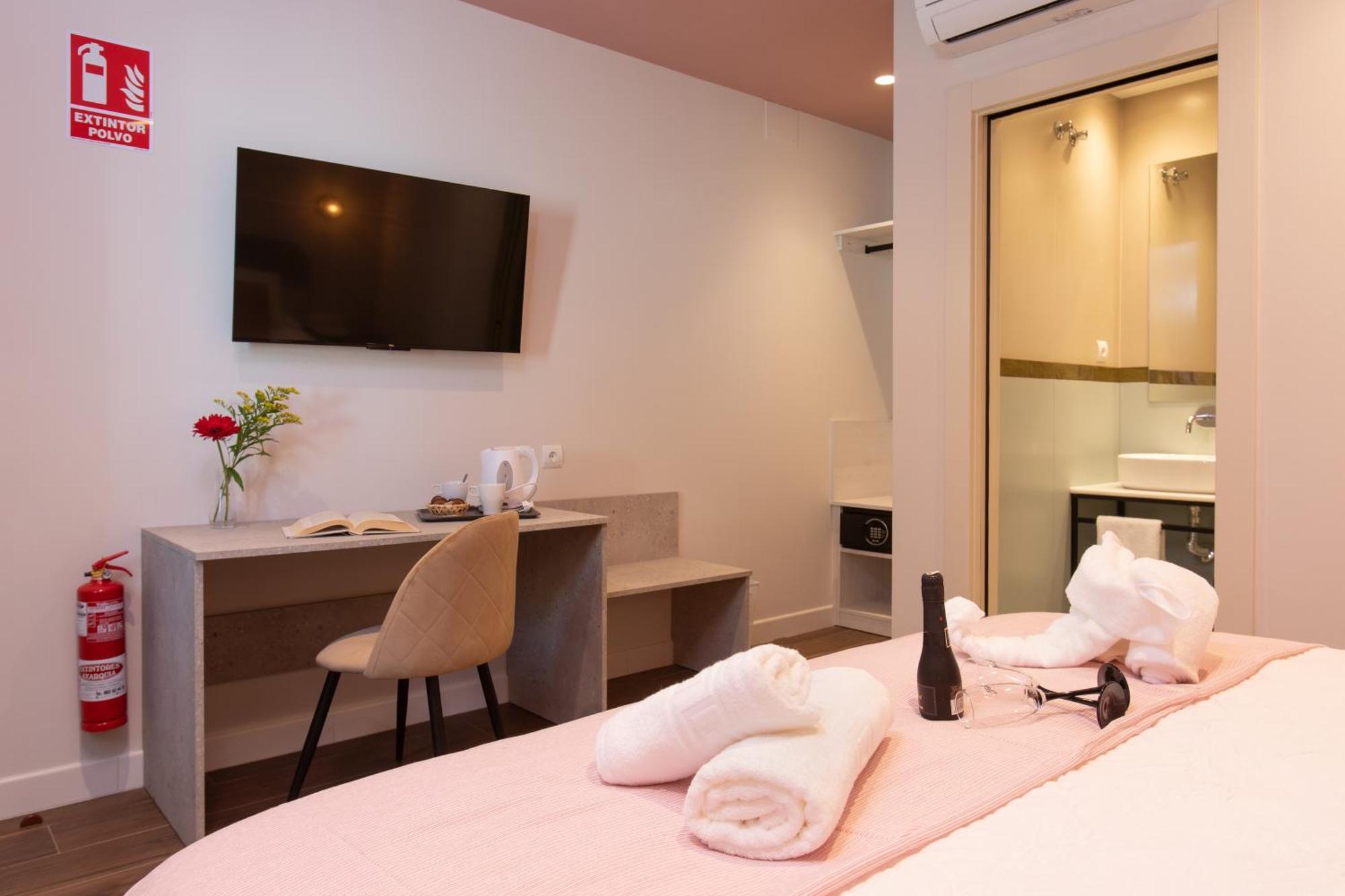 Boutique Rooms Playa Burriana Nerja Zewnętrze zdjęcie