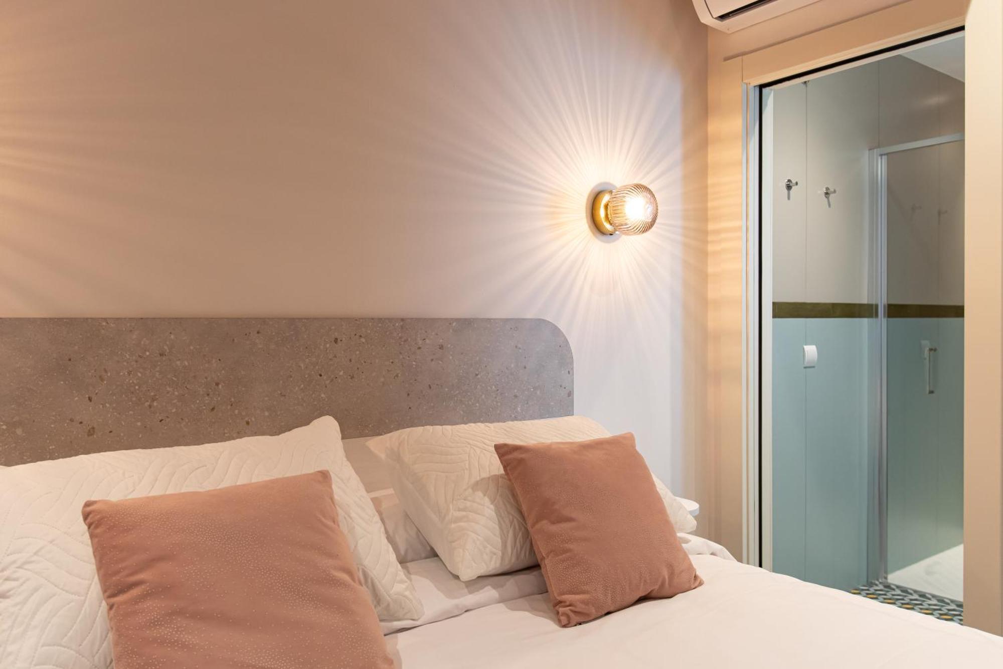 Boutique Rooms Playa Burriana Nerja Zewnętrze zdjęcie